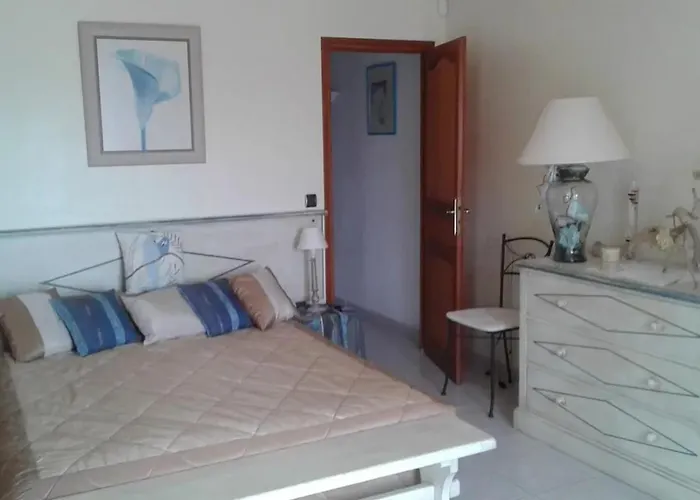 Conviviale A Avec Piscine Privee *