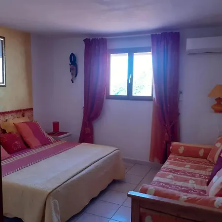 Conviviale A Avec Piscine Privee * Olmeto (Corsica)